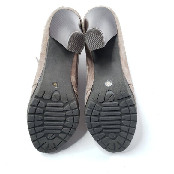 White Mountain Ankle Boots Size 7 Taupe Suede High Block Heel Dressy Booties - Picture 7 of 11